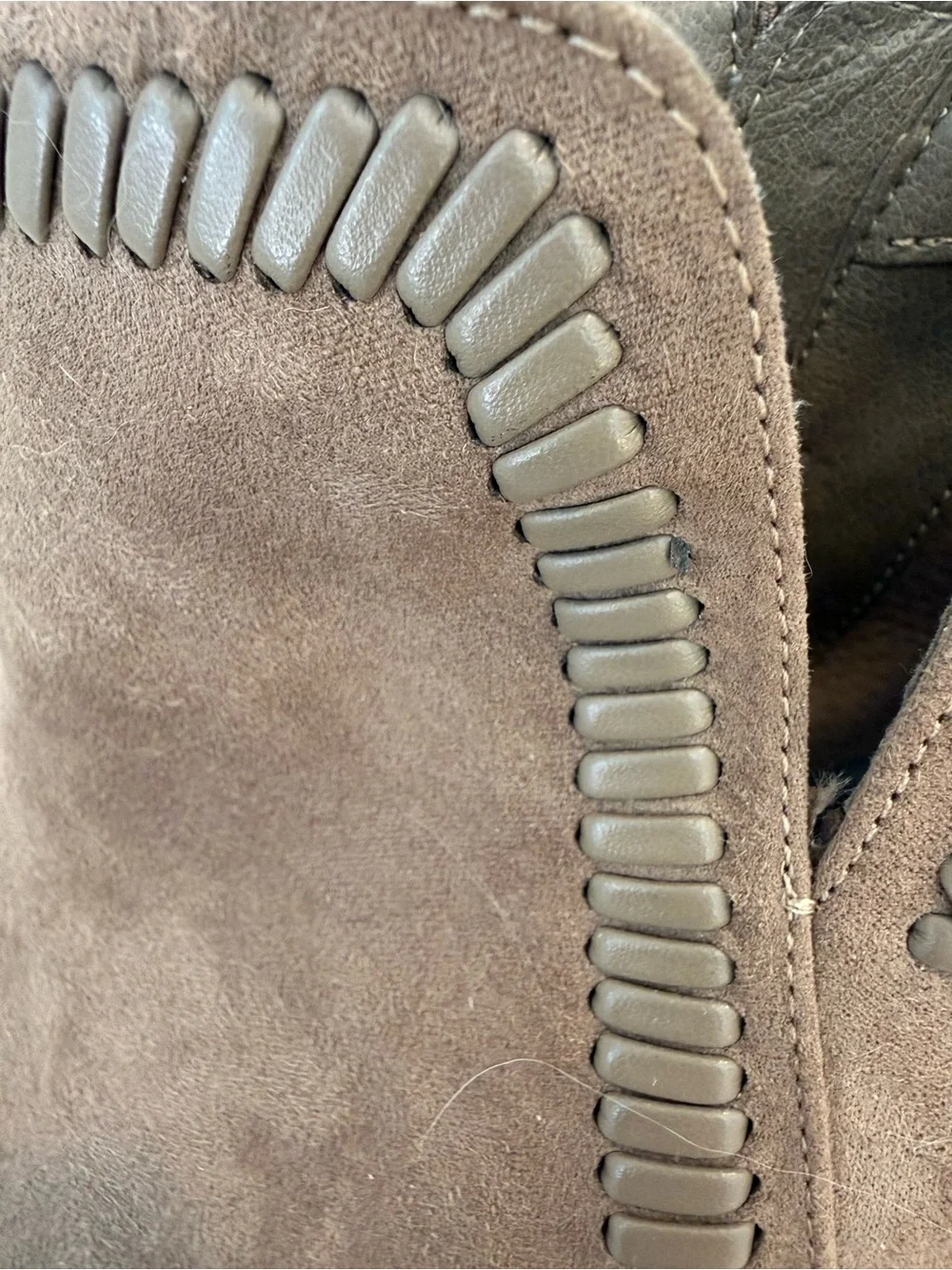 Dolce Vita Taupe Suede Ankle Booties Whipstitch Trim Block Heel Size 8